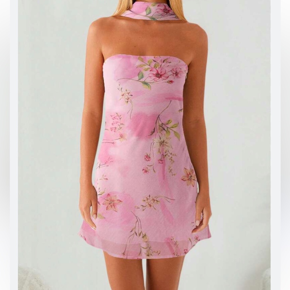 Women’s 2 piece Floral Sleeveless Dresses never worn